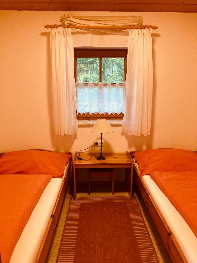 Apartament Haus Helga Hof bei Salzburg Zewnętrze zdjęcie