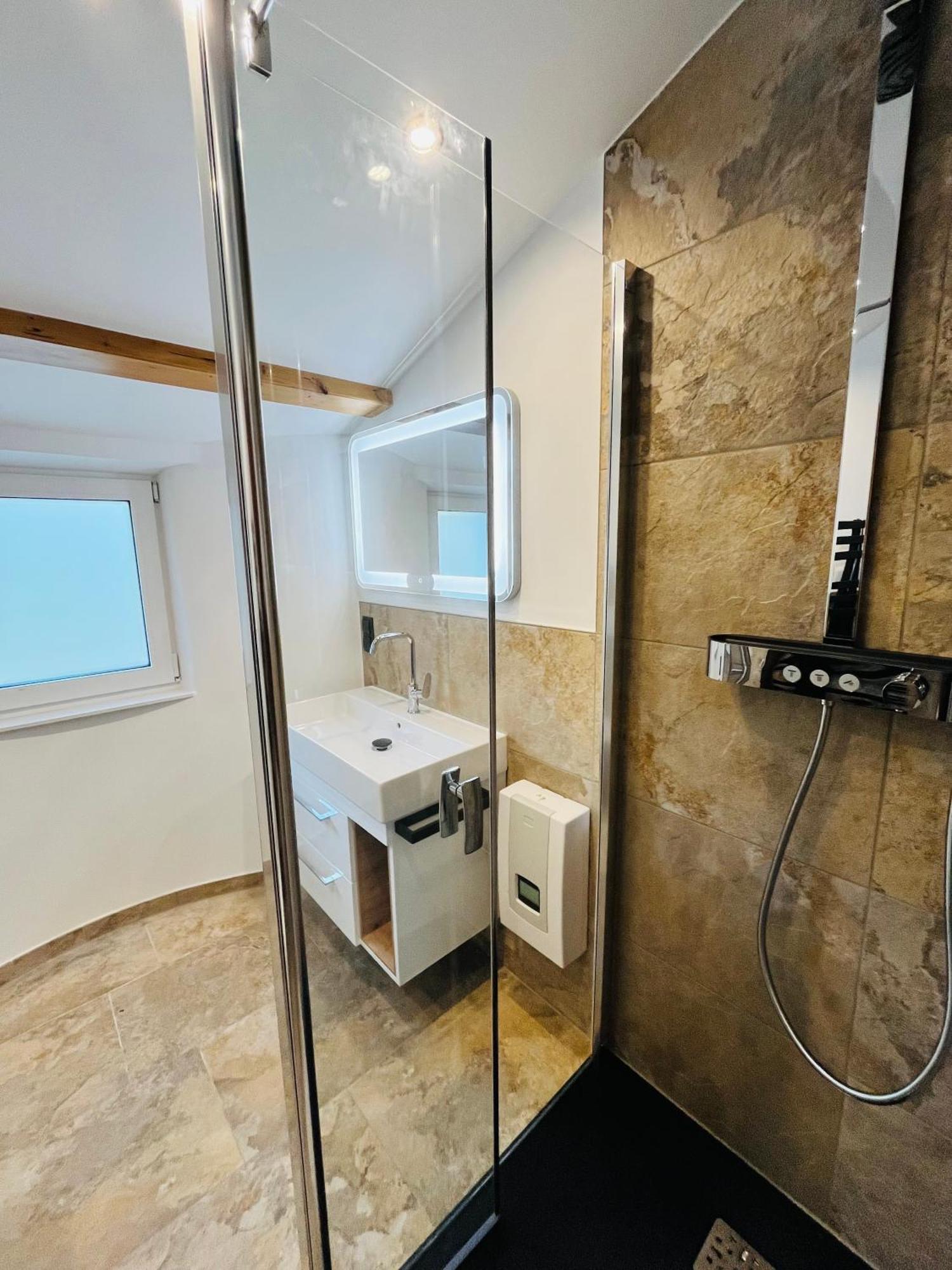 Apartament Haus Helga Hof bei Salzburg Zewnętrze zdjęcie