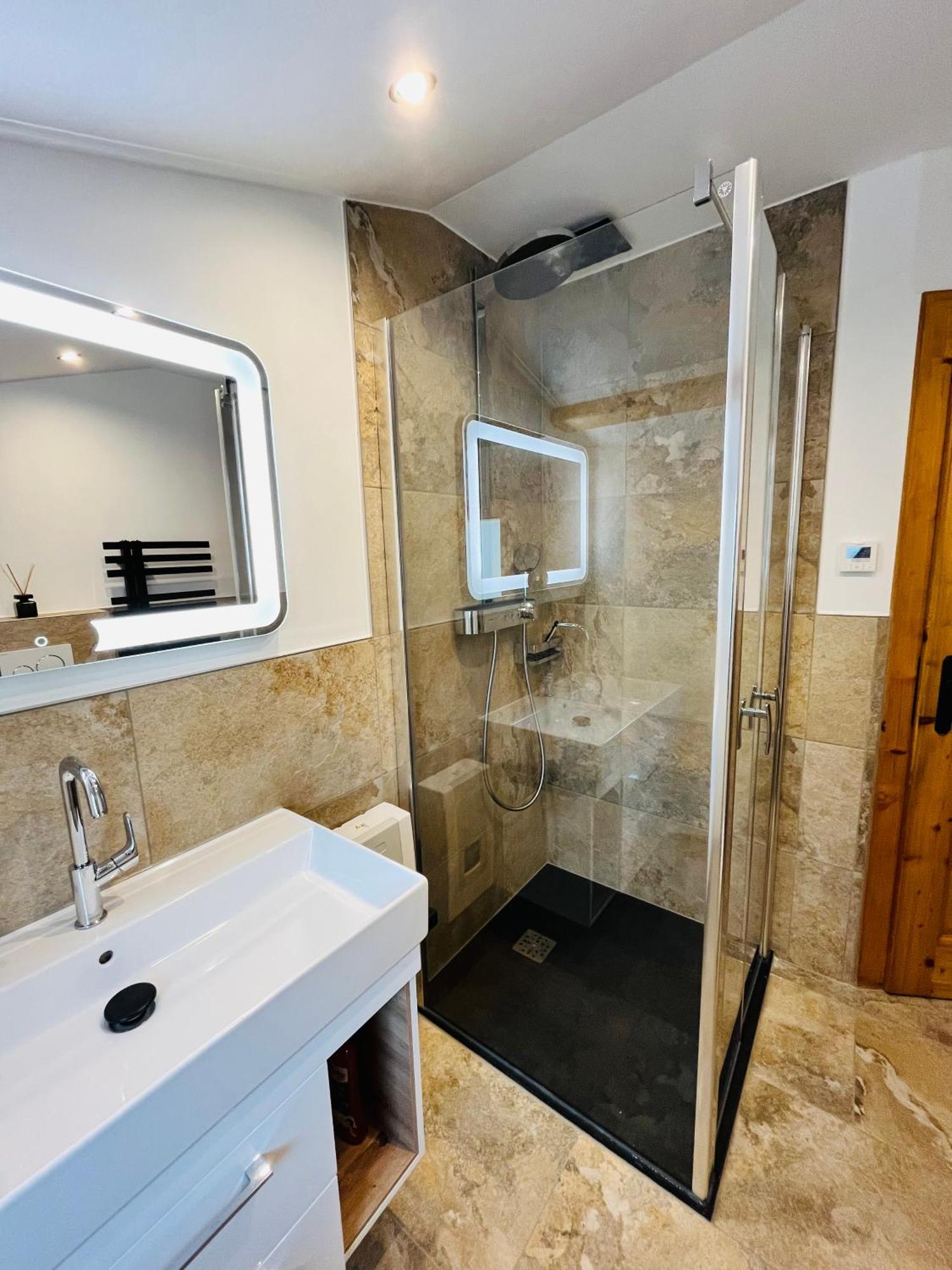 Apartament Haus Helga Hof bei Salzburg Zewnętrze zdjęcie
